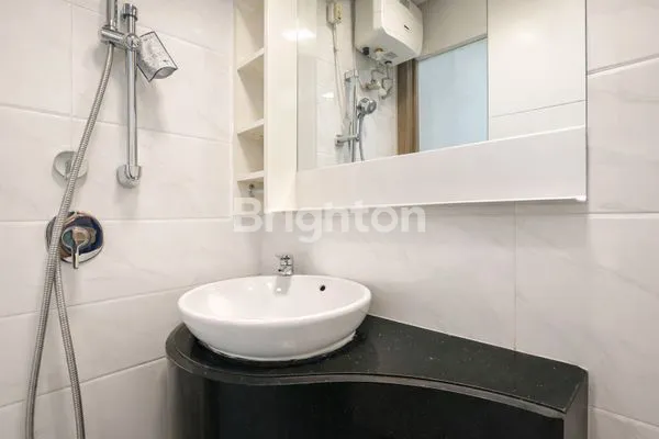 image UNIT STUDIO CANTIK SKY HOUSE BSD - FULL FURNISHED (SAMPING AEON MALL) (6)