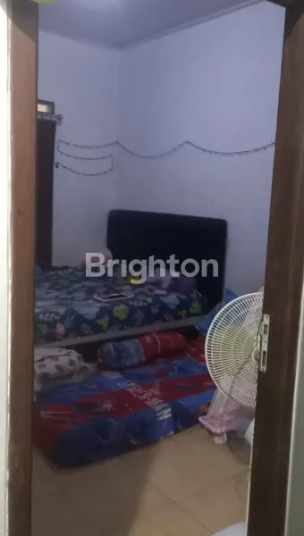 image RUMAH SIAP HUNI DI PENGASINAN DEPOK, LT 100M² (6)
