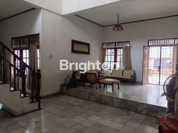 image RUMAH MEWAH 5 KT DI PONDOK GEDE, BEKASI (4)