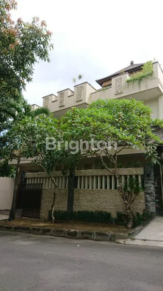 image RUMAH FULLY FURNISHED 2 KAMAR TIDUR LINGKUNGAN NYAMAN DAN TENANG DI JIMBARAN-NUSA DUA (6)