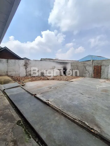 image SEWA RUMAH STRATEGIS WAY HALIM, DEKAT MALL & RS (7)