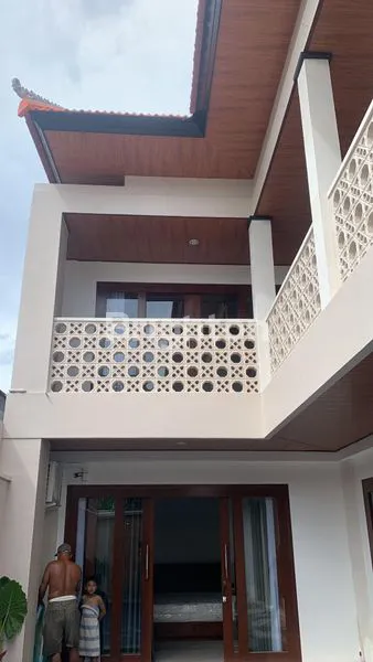 image RUMAH BARU 2 LANTAI, 3 KT, KOLAM RENANG, FULL FURNISH DI TUKAD BALIAN (1)