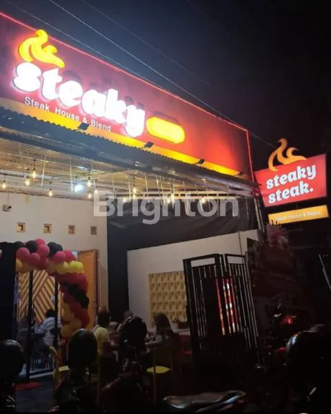 RUKO UNTUK CAFE DI JL. PENJAWI - PATI