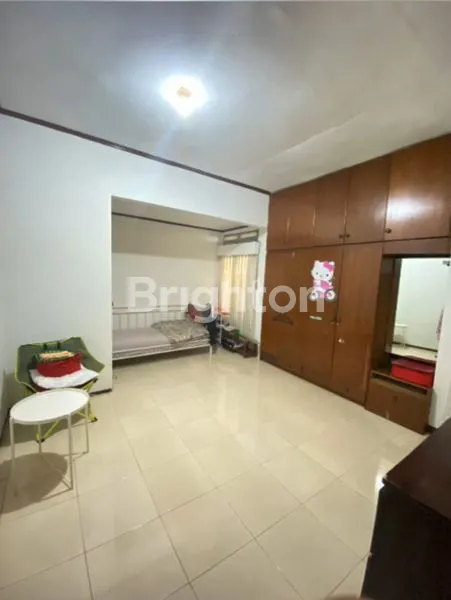 image RUMAH ASRI 1 LANTAI STRATEGIS PETUKANGAN JAKARTA SELATAN  (8)