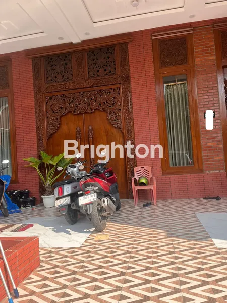 image RUMAH 3 LANTAI DI TROSOBO, LOKASI STRATEGIS & SHM (1)