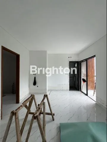 image DI JUAL RUMAH BARU MODERN 3 KT DI SESETAN -DENSEL (8)
