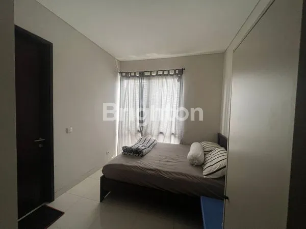 image RUMAH 3 LANTAI CLUSTER WHELFORD  (7)