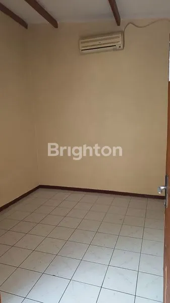 image RUMAH SEWA 1 LANTAI 3 KT DEKAT PESONA SQUARE (5)