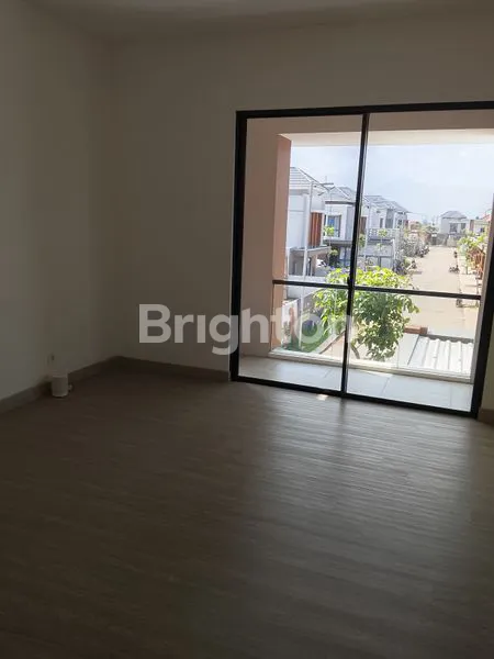 image RUMAH 2 LANTAI DI PODOMORO PARK, LT 96M² (3)