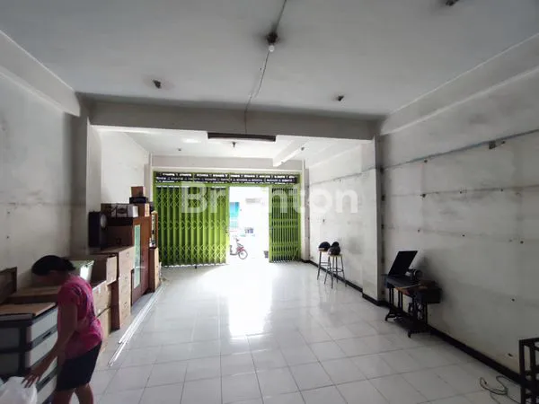 image DIJUAL RUKO 3,5 LANTAI DENGAN VIEW KOTA YANG CAKEP. LOKASI STRATEGIS. COCOK BUAT BISNIS DAN RUMAH TANGGA. (2)