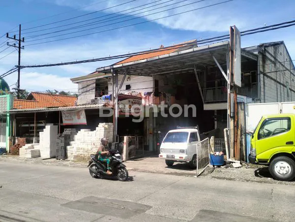 image RUMAH USAHA STRATEGIS DI GRESIK, NOL JALAN RAYA (1)