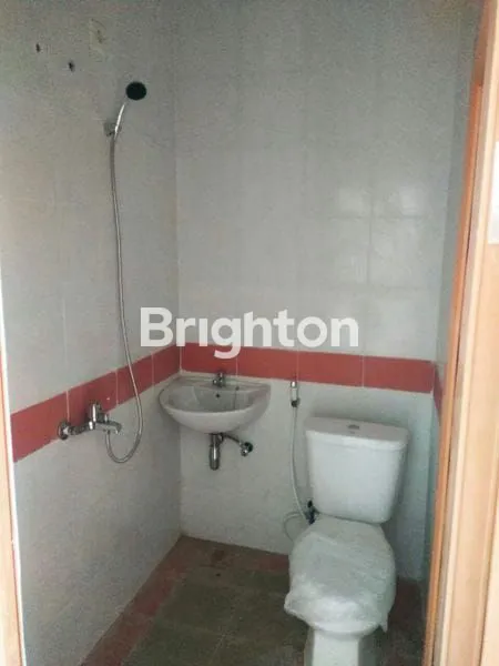 image RUMAH BAGUS 31/2LT SEPERTI BARU DEKAT BINUS CENTER TANJUNG DUREN  (7)