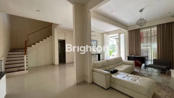 image RUMAH 2 LANTAI SIAP HUNI PAKUWON INDAH, SURABAYA BARAT DEKAT PAKUWON MALL - RAYA MAYJEND JONOSEWOJO - CITRALAND - GRAHA FAMILI - DARMO PERMAI. (1)