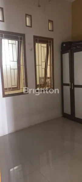 image RUMAH 2 LANTAI DI GRIYA PAMULANG ESTATE (5)