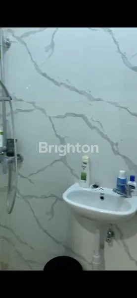 image RUMAH SEMI-FURNISHED STRATEGIS, DEKAT PASAR & RS (7)