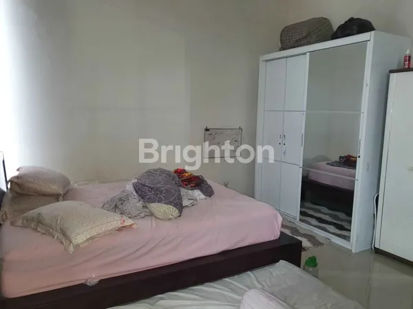 image RUMAH RUNGKUT SIAP HUNI TERAWAT STRATEGIS DEKAT UPN (6)