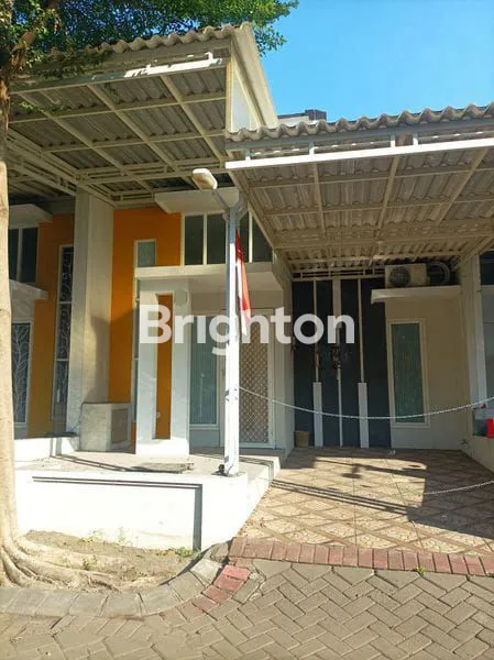 image RUMAH ONE GATE ADA KANOPI DAN AC WONOREJO (2)