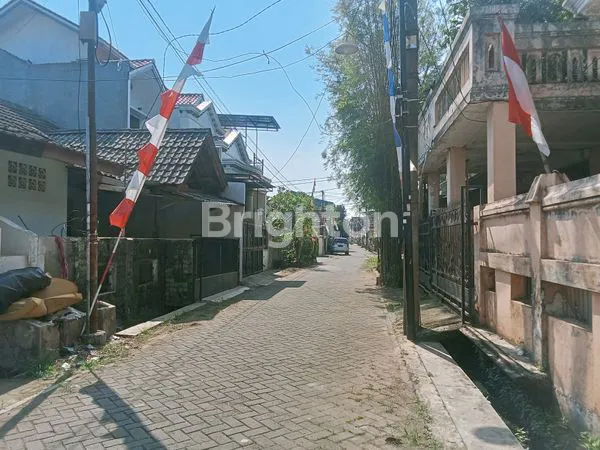 image DIJUAL RUMAH CILEDUG KOMPLEK PURI KARTIKA BARU (4)