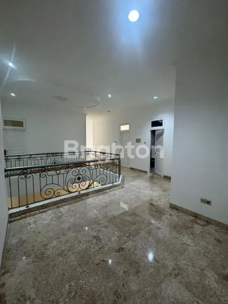 image SEWA RUMAH MEWAH PURI INDAH JAKARTA BARAT (8)