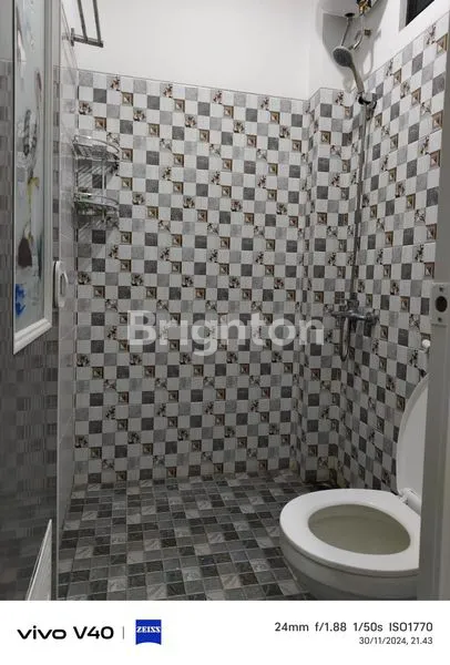 image KOST EKSKLUSIF FULL FURNISHED DI WEDOMARTANI NGEMPLAK  (8)