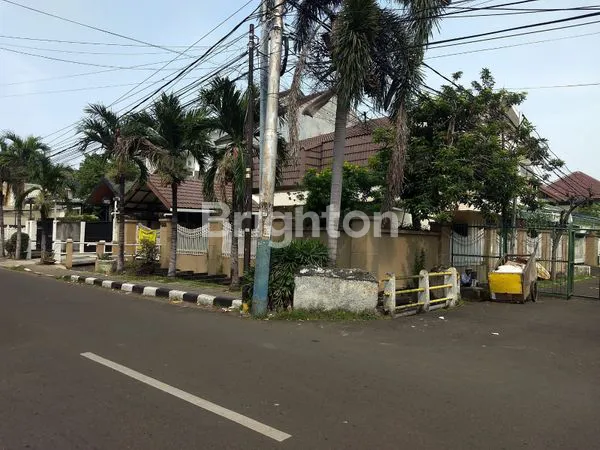 image DI JUAL RUMAH HOOK, 2 LANTAI, PULO ASEM RAWAMANGUN JAKARTA TIMUR (7)