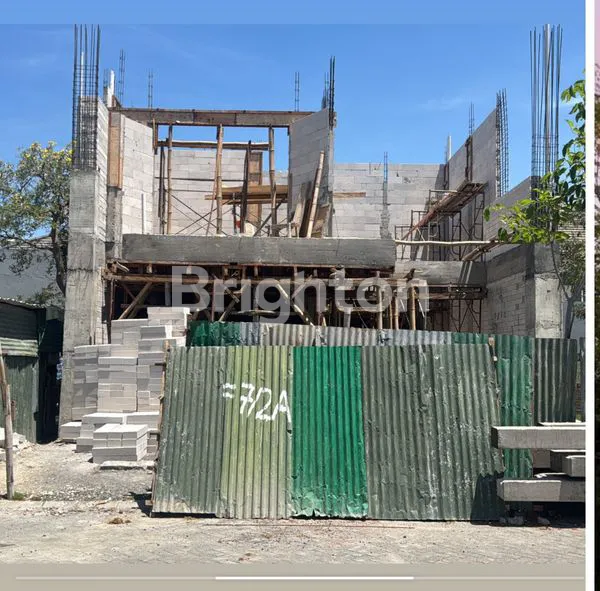 image RUMAH BARU STRATEGIS DI CITRALAND, SURABAYA BARAT (2)