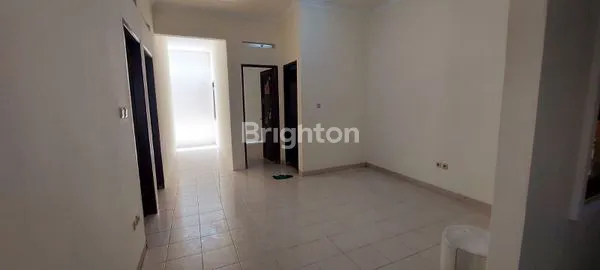 image RUMAH CANTIK MINIMALIS DI MUTIARA SENTUL BOGOR (4)