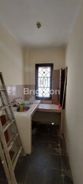 image RUMAH CANTIK MINIMALIS DI MUTIARA SENTUL BOGOR (5)