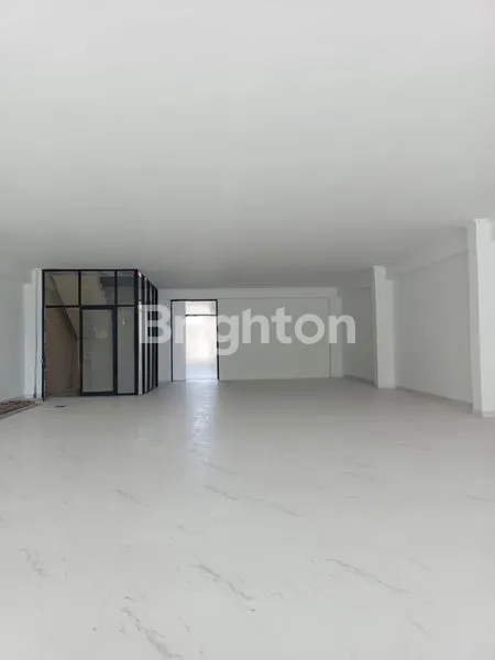 image DISEWAKAN RUANG USAHA LANTAI 2 – SUNSET ROAD (2)