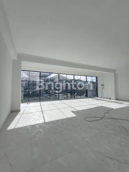 image DISEWAKAN RUANG USAHA LANTAI 2 – SUNSET ROAD (1)