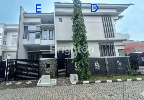 image RUMAH MINIMALIS MEWAH MULYOSARI PRIMA DEKAT UNAIR C, ITS, PAKUWON CITY (2)