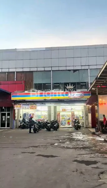 image INVESTASI MENGUNTUNGKAN: GEDUNG MULTI USAHA DI CILEDUG (1)