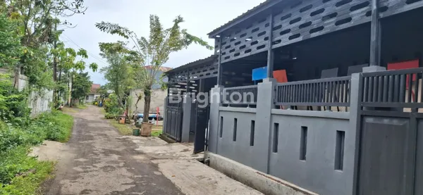 image RUMAH BESAR 5 KAMAR TIDUR SIAP HUNI LOKASI STRATEGIS DI PARUNG PANJANG (3)