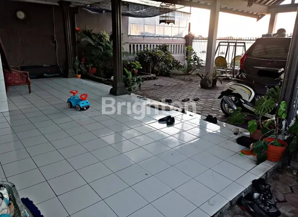 image DI JUAL RUMAH DI NOL JALAN DESA DI BUDURAN BELAKANG TAMAN DHIKA (DEKAT JL KSATRIAAN DAN BISA TEMBUS KE PAGERWOJO )  (6)