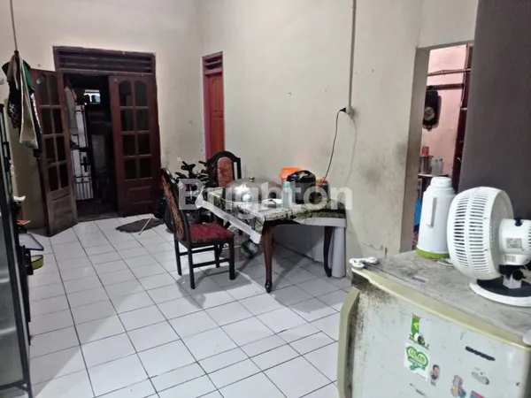 image DI JUAL RUMAH DI NOL JALAN DESA DI BUDURAN BELAKANG TAMAN DHIKA (DEKAT JL KSATRIAAN DAN BISA TEMBUS KE PAGERWOJO )  (8)