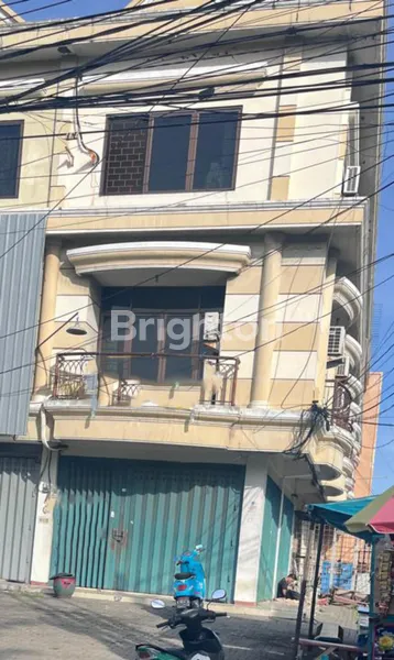 image RUKO SUDUT JEMURSARI (1)