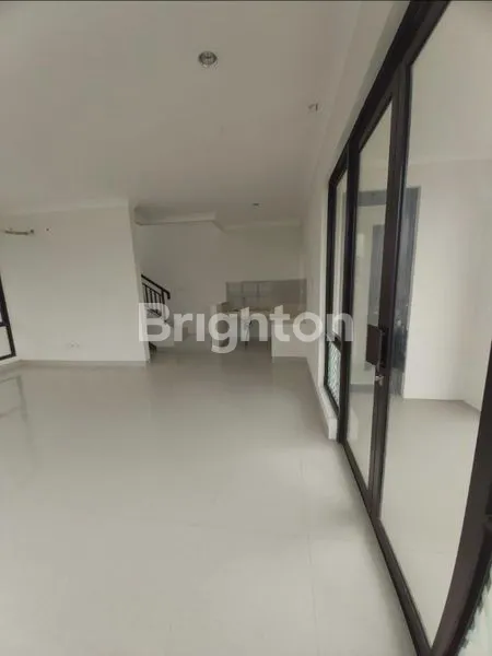 image RUMAH BARU 2 LANTAI  CLUSTER AMAGRIYA DWI (3)
