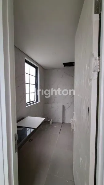 image RUMAH DIJUAL DI SYNTHESIS HUIS PASAR REBO JAKARTA TIMUR (6)