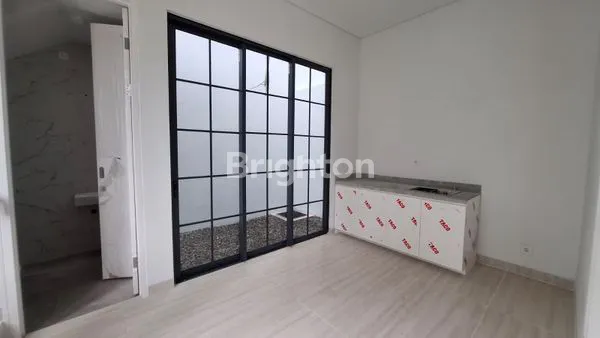 image RUMAH DIJUAL DI SYNTHESIS HUIS PASAR REBO JAKARTA TIMUR (8)