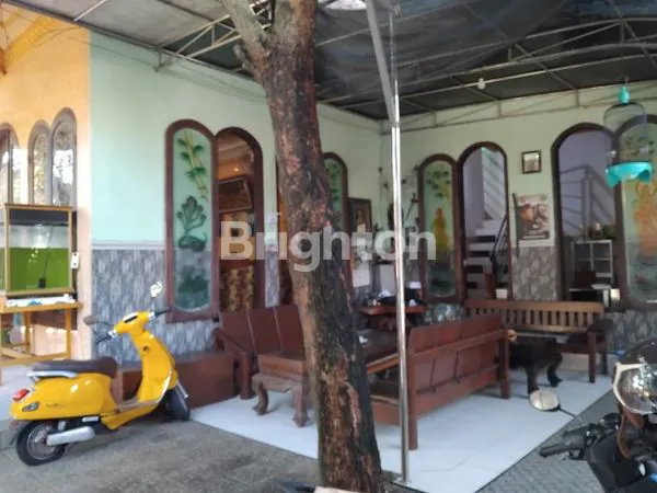 image RUMAH 2 LANTAI, LT 700M² DI SEMEN KEDIRI (2)