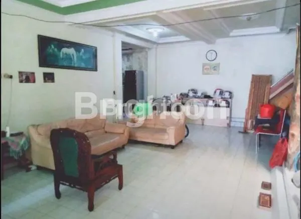 image RUMAH BESAR 2 LANTAI LOKASI SANGAT STRATEGIS DI TENGAH KOTA MALANG  (2)