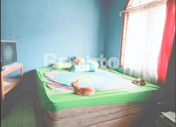 image RUMAH BESAR 2 LANTAI LOKASI SANGAT STRATEGIS DI TENGAH KOTA MALANG  (4)