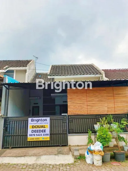 image RUMAH BAGUS MODERN MINIMALIS DI SINGOSARI KOTA MALANG HARGA NEGO (1)