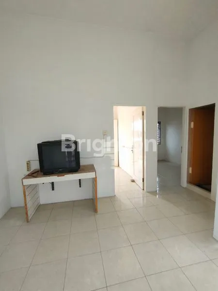 image RUMAH 2 LANTAI SIAP HUNI – PERUMAHAN JL. MENTENG, MEDAN (8)