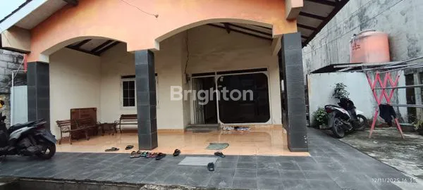 image RUMAH & 3 KIOS AKTIF DI JL. BINTARA, BEKASI (2)