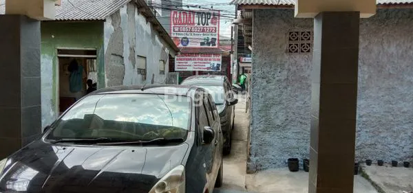 image RUMAH & 3 KIOS AKTIF DI JL. BINTARA, BEKASI (6)