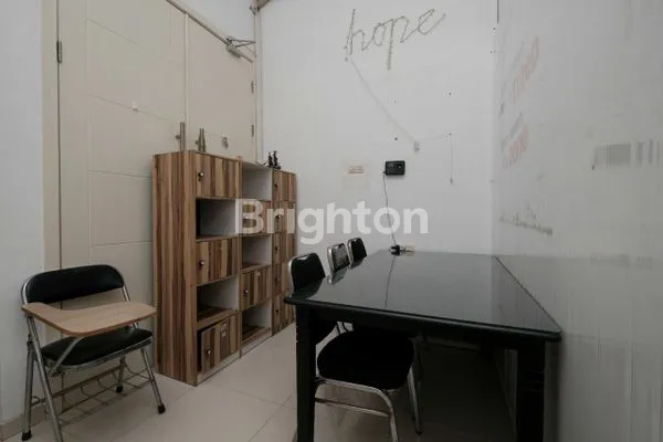 image RUMAH NIRWANA EKSEKUTIF DEKAT RAYA MERR , STIKOM , GRIYA GALAXY  (5)