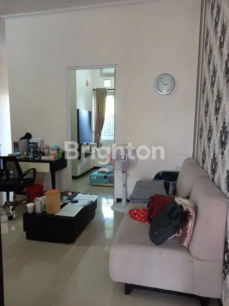 image RUMAH FULL FURNSIHED DENGAN MODEL MINIMALIS MODERN (SIAP HUNI) DEKAT RAYA MERR, KEPUTIH, MULYOSARI, WONOREJO (3)