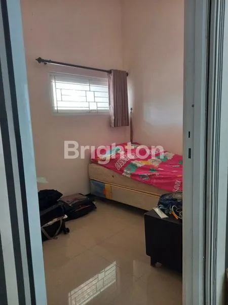 image RUMAH FULL FURNSIHED DENGAN MODEL MINIMALIS MODERN (SIAP HUNI) DEKAT RAYA MERR, KEPUTIH, MULYOSARI, WONOREJO (6)