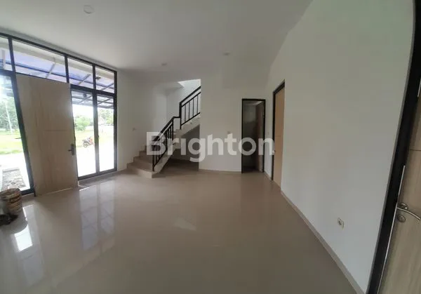 image RUMAH MEWAH BARU 2 LANTAI MURAH ADA KOLAM RENANG DI BINTARA JAYA BEKASI BARAT  (4)